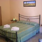 B&B Gate 52